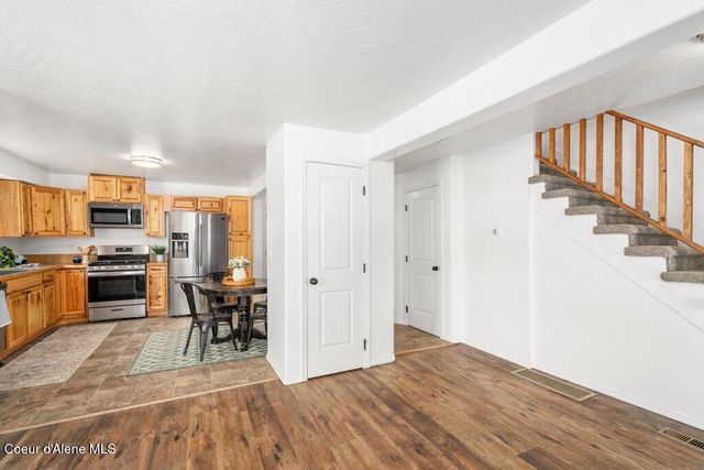 606 Residence ST, Wallace, ID 83873