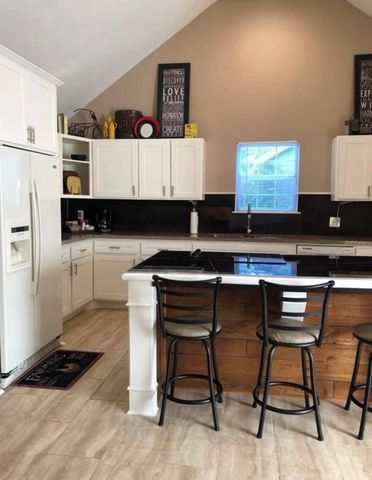 17821 Theiss Mail Route C, Spring, TX 77379