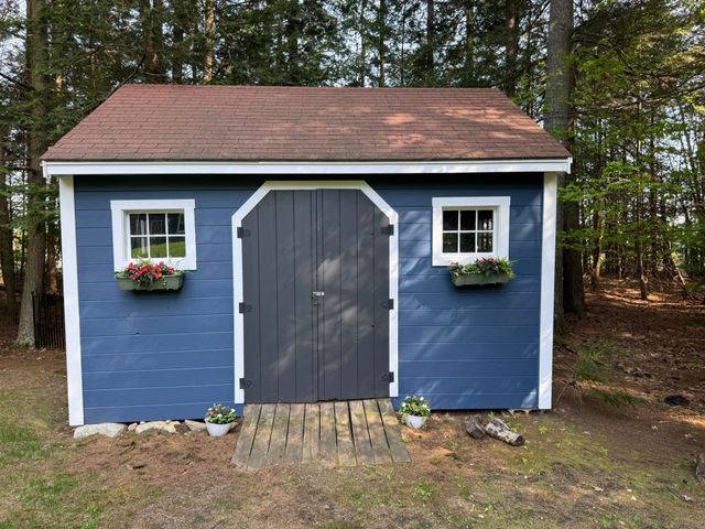 6 Percy Drive, Wolfeboro, NH 03894