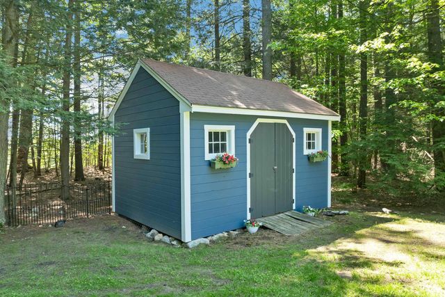 6 Percy Drive, Wolfeboro, NH 03894