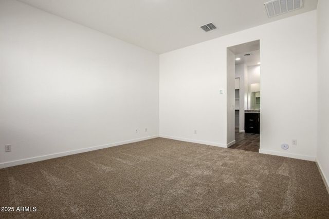 14958 W SMOKETREE Drive, Surprise, AZ 85387