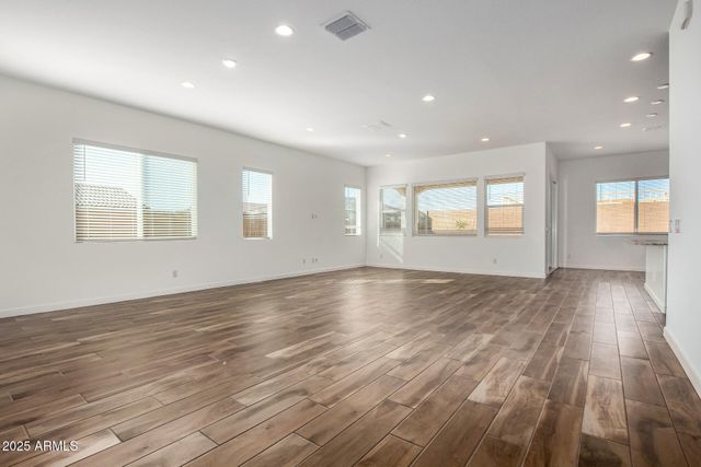 14958 W SMOKETREE Drive, Surprise, AZ 85387