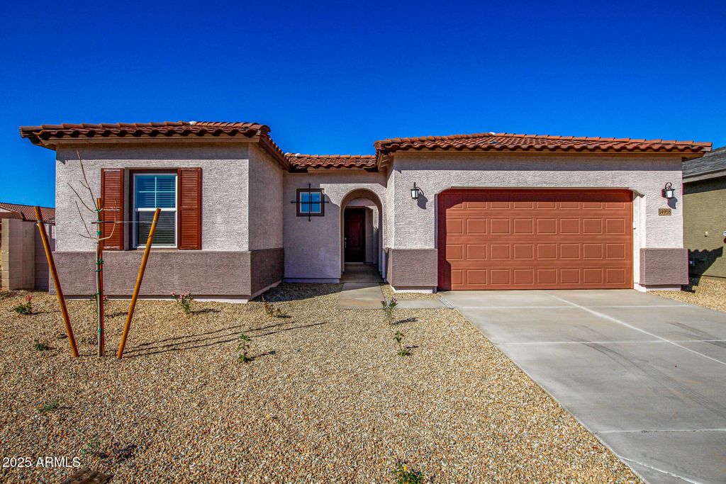 14958 W SMOKETREE Drive, Surprise, AZ 85387