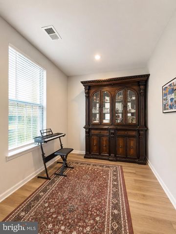 8296 KNIGHT STATION WAY, Manassas, VA 20110