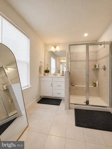 8296 KNIGHT STATION WAY, Manassas, VA 20110