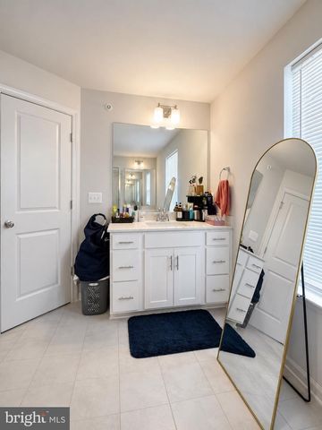 8296 KNIGHT STATION WAY, Manassas, VA 20110
