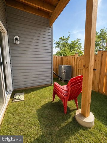 8296 KNIGHT STATION WAY, Manassas, VA 20110