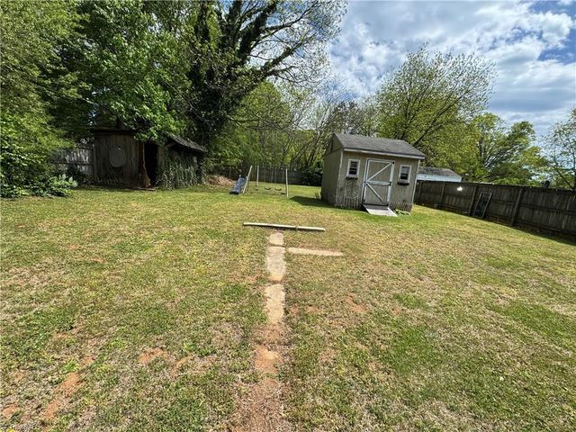 110 Bay Street, Rural Hall, NC 27045