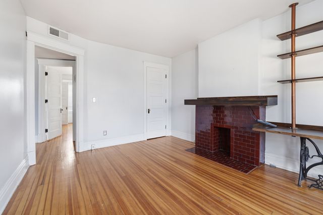 643 Fort Wayne Avenue F, Indianapolis, IN 46204