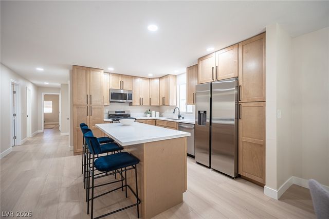 3522 Isle Royale Drive, Las Vegas, NV 89122