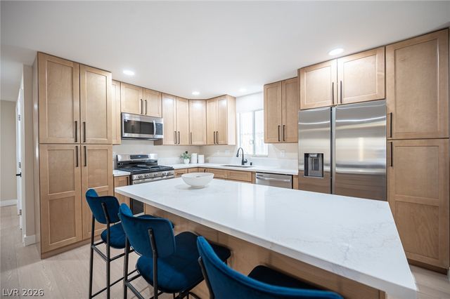 3522 Isle Royale Drive, Las Vegas, NV 89122