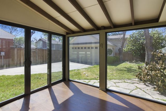 2516 Shirley Avenue, Fort Worth, TX 76109