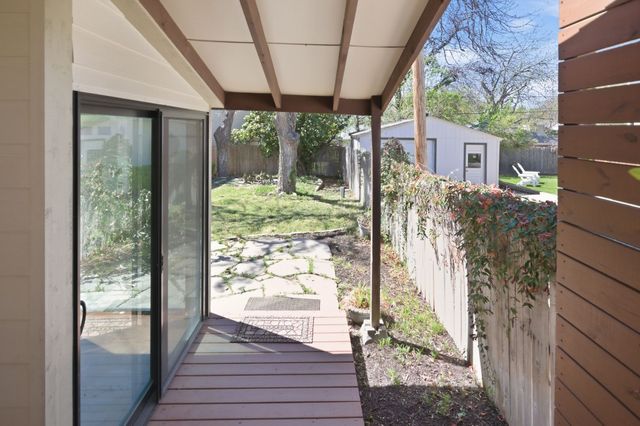 2516 Shirley Avenue, Fort Worth, TX 76109