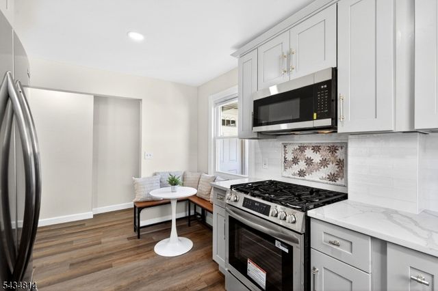 160 Elmwood Ave, Union Twp., NJ 07083