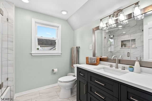 160 Elmwood Ave, Union Twp., NJ 07083