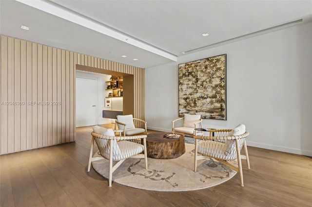 7042 Fisher Island Drive 7042, Miami Beach, FL 33109