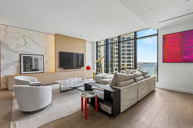 7042 Fisher Island Drive 7042, Miami Beach, FL 33109