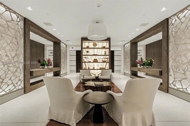 7042 Fisher Island Drive 7042, Miami Beach, FL 33109