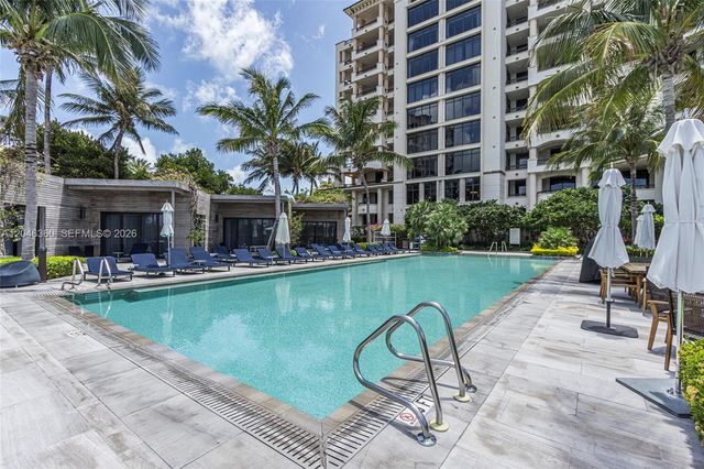 7042 Fisher Island Drive 7042, Miami Beach, FL 33109