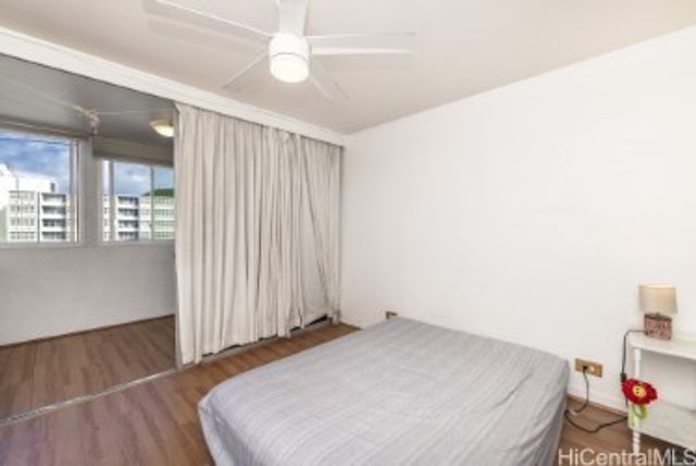 1423 Emerson Street 214, Honolulu, HI 96813