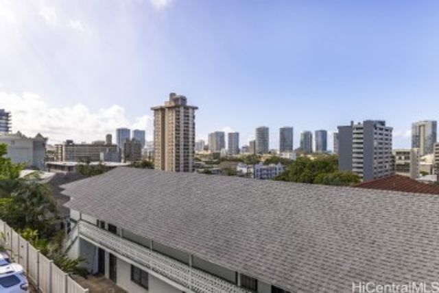 1423 Emerson Street 214, Honolulu, HI 96813