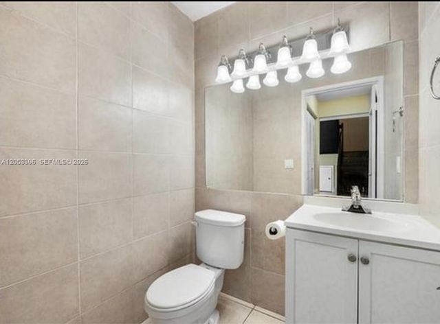 16032 SW 101st Ter, Miami, FL 33196
