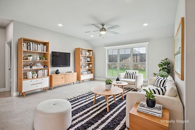 129 Braves Way, Lavon, TX 75166