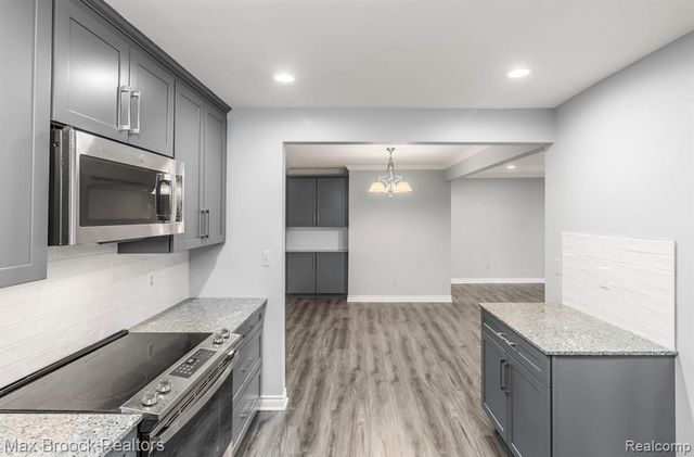 1113 N Old Woodward Avenue 46, Birmingham, MI 48009