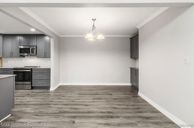 1113 N Old Woodward Avenue 46, Birmingham, MI 48009