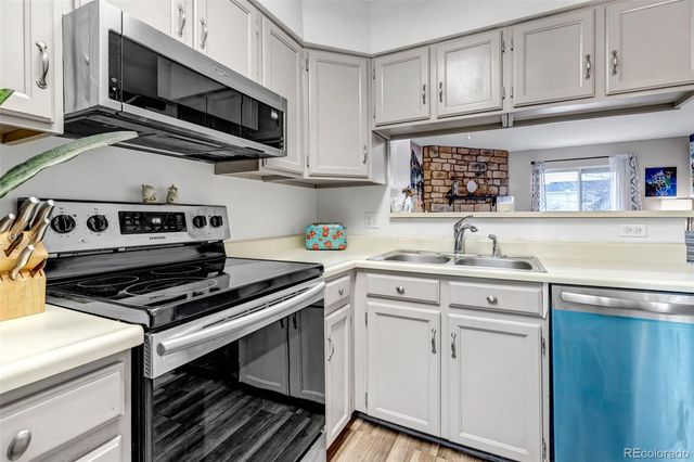 2929 W 81st Avenue A, Westminster, CO 80031