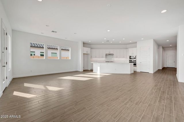 36045 N Barrel Aged Drive, San Tan Valley, AZ 85140