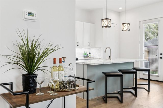 1824 W Tidwell Road, Houston, TX 77091