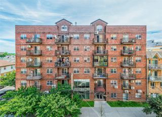 14118 Cherry Avenue 2C, Flushing, NY 11355