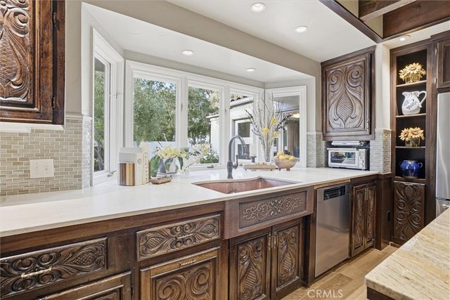 2396 Glacier, Santa Maria, CA 93455