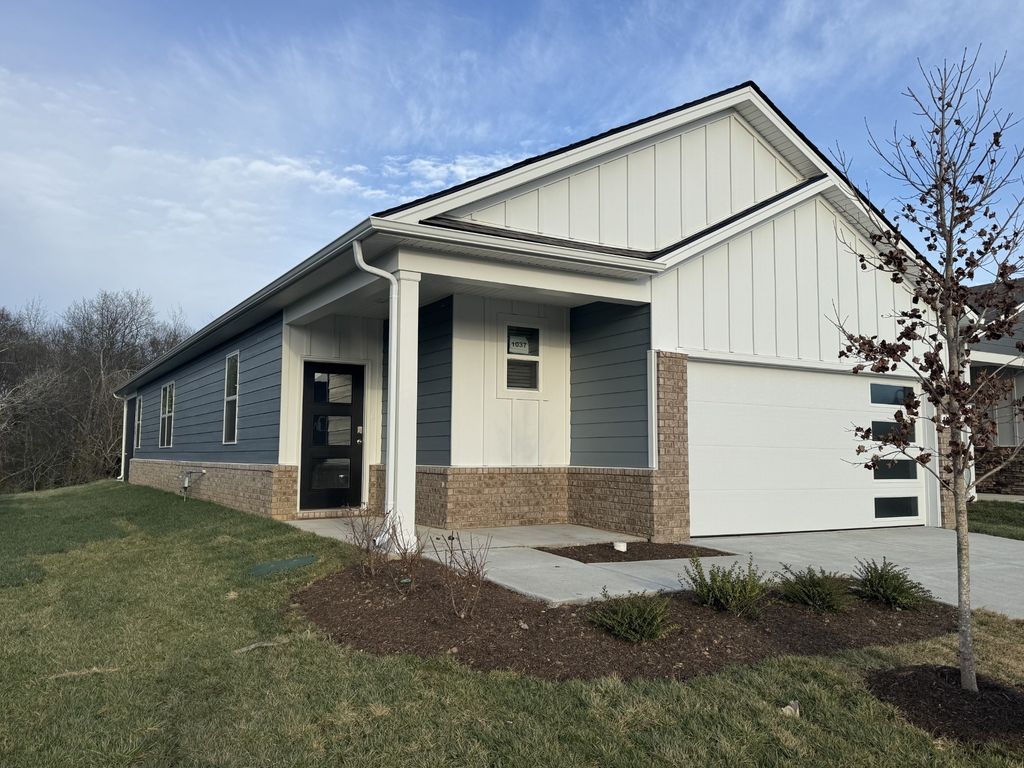 737 Yeetum PVT Bend, Gallatin, TN 37066