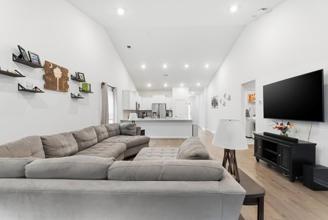 440 Richfield Way, Summerville, SC 29486