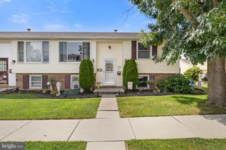 506 PENN ST, Hanover, PA 17331
