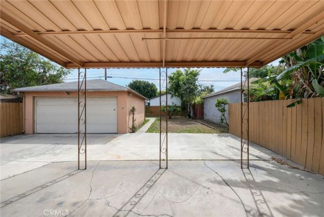 2738 Thurman, Los Angeles, CA 90016