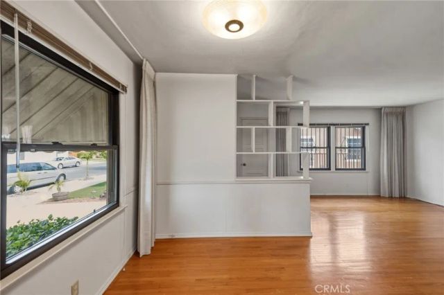 2738 Thurman, Los Angeles, CA 90016