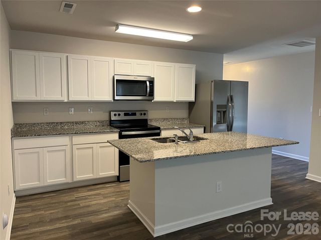 1484 Mulberry Ridge Drive, Newton, NC 28658