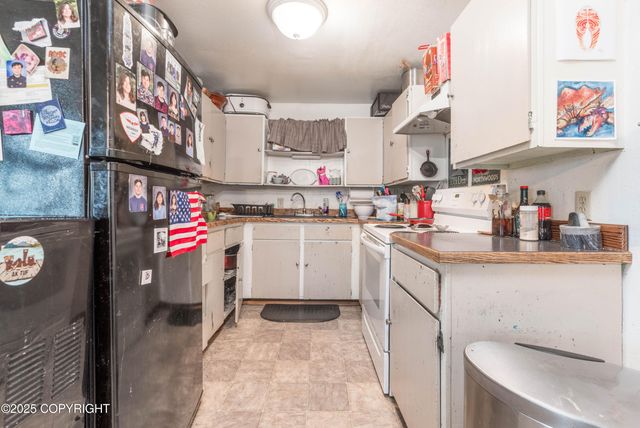 2433 4th Avenue, & 2435, Ketchikan, AK 99901