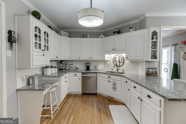 4020 Derby Drive, Gainesville, GA 30507