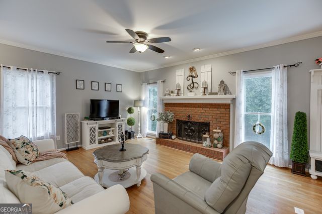 4020 Derby Drive, Gainesville, GA 30507