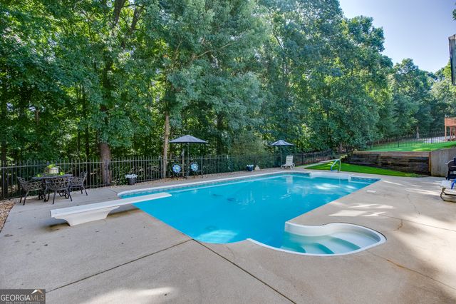 4020 Derby Drive, Gainesville, GA 30507