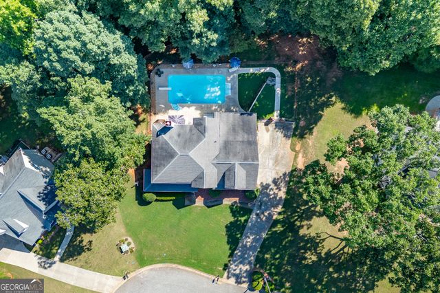 4020 Derby Drive, Gainesville, GA 30507