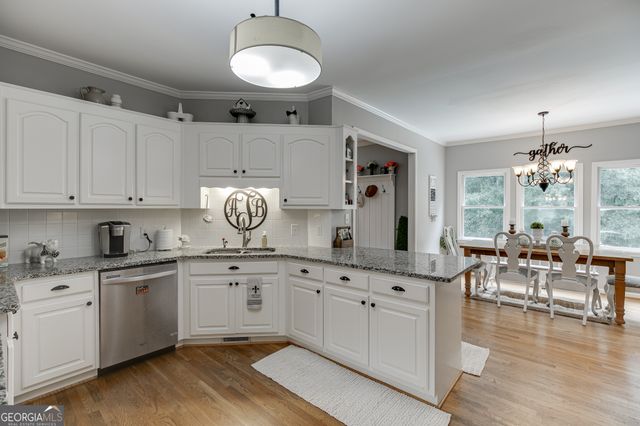 4020 Derby Drive, Gainesville, GA 30507