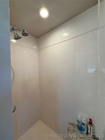 36 Autumn Run, Durant, OK 74701