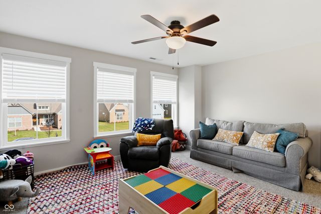 4285 Ironclad Drive, Bargersville, IN 46106