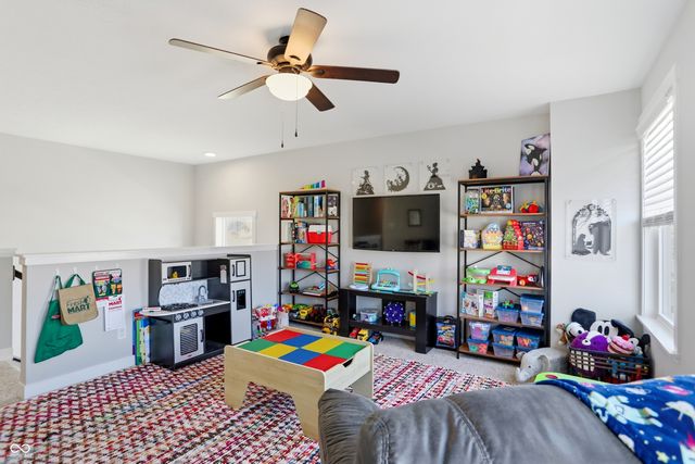 4285 Ironclad Drive, Bargersville, IN 46106