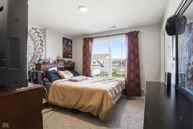 4285 Ironclad Drive, Bargersville, IN 46106